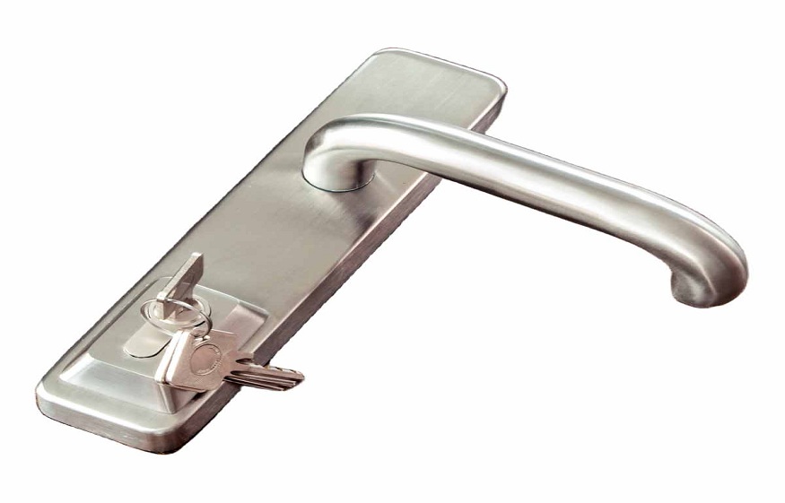 How to Maintain Wrought Iron Door Handles for Getting Timeless Elegance